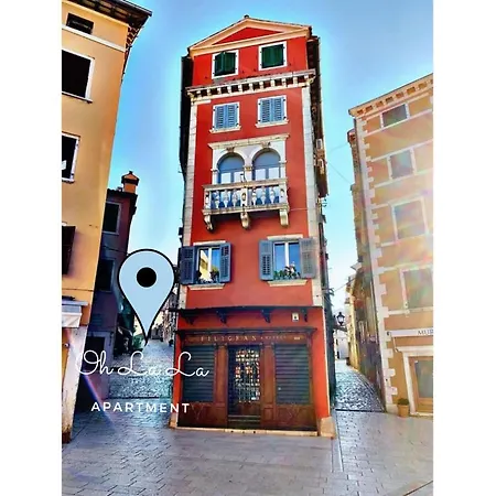 Oh La La Old Town *